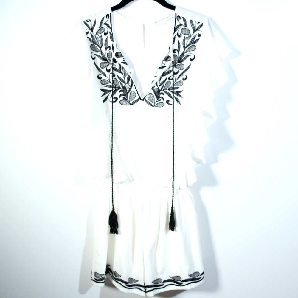 Karina Grimaldi Embroidered Tassel Romper White Size Small